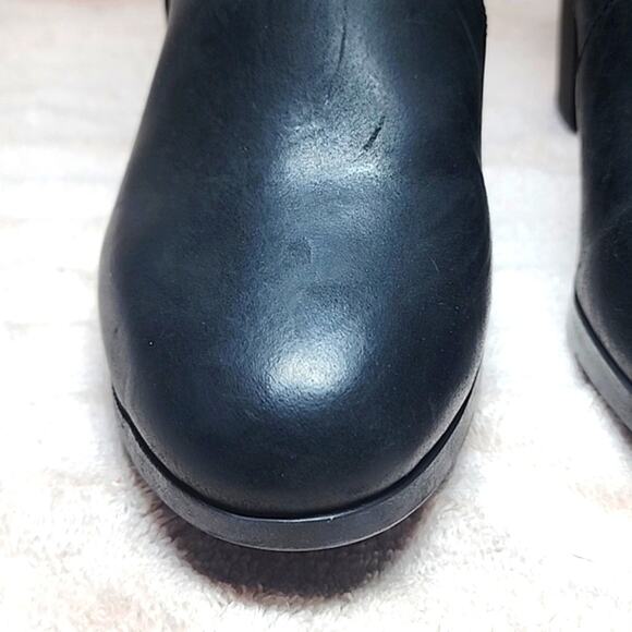 CLARKS BAYLA GLOW FASHION BLACK BOOTS NUBUCK LEATHER LADIES 8.5 NWOB■VELCRO STAP - Picture 7 of 16